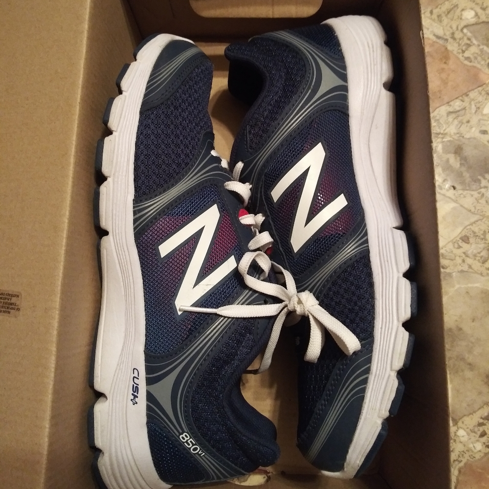 Mens shoes